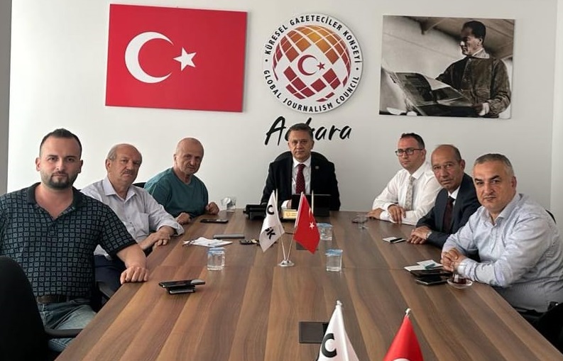 HEGEM’den KGK’ya ‘Şiddetle mücadele’ teşekkürü