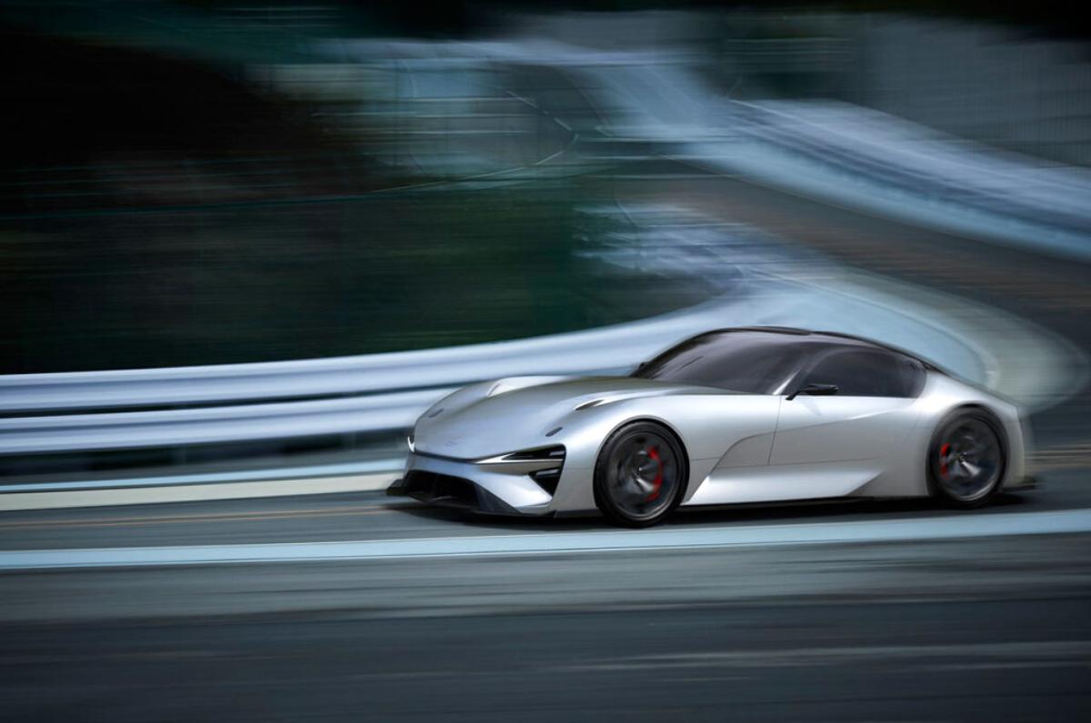 Lexus'dan tam elektrikli spor otomobil